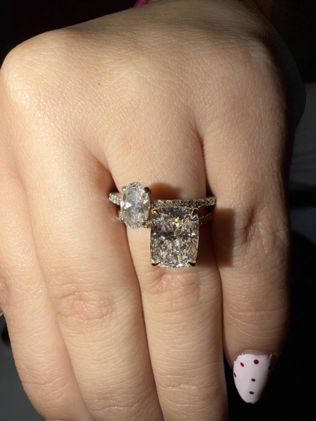 Photo from Cesar C.'s review of the 14K Gold Astral 3 Carat Cushion Cut Lab-Grown Diamond Engagement Ring 71303