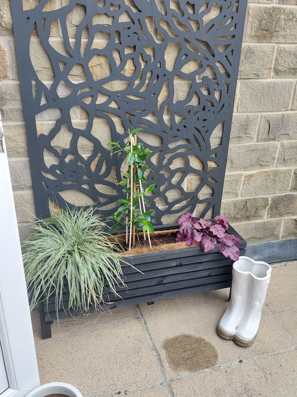 The Sussex Planter Outdoor Wooden Raised Bed Black