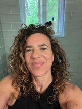 Curly T review photo
