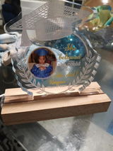 Lia review photo