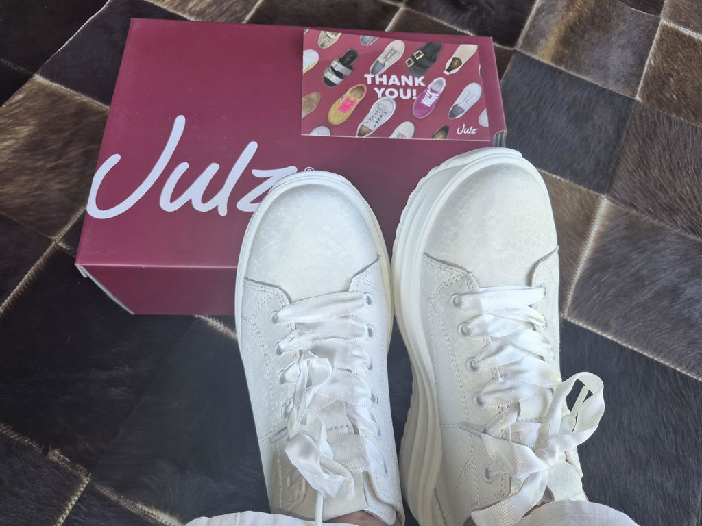Julz Raya Leather Sneaker With Snake Print In White