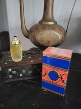 D.H. review photo