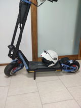 Leal review photo