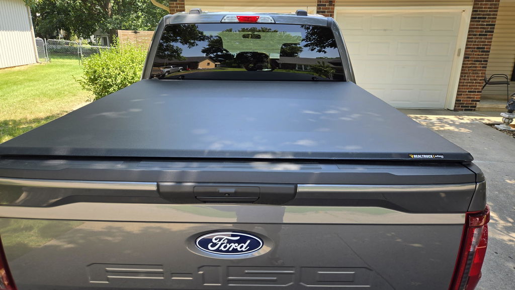 Extang Trifecta ALX Soft Folding Tonneau Cover For 2021-2026 Ford F-150 5'7" Bed - 90702