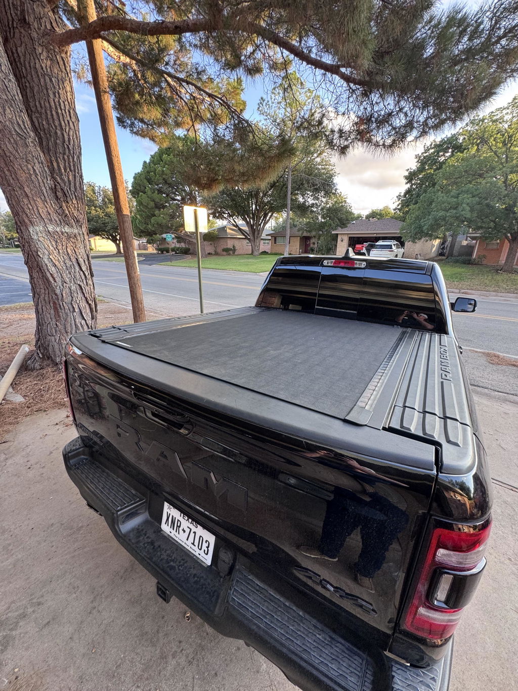 BAK Revolver X4s Hard Roll Up Tonneau Cover For 2019-2026 RAM 1500 5'7" Bed - 80227