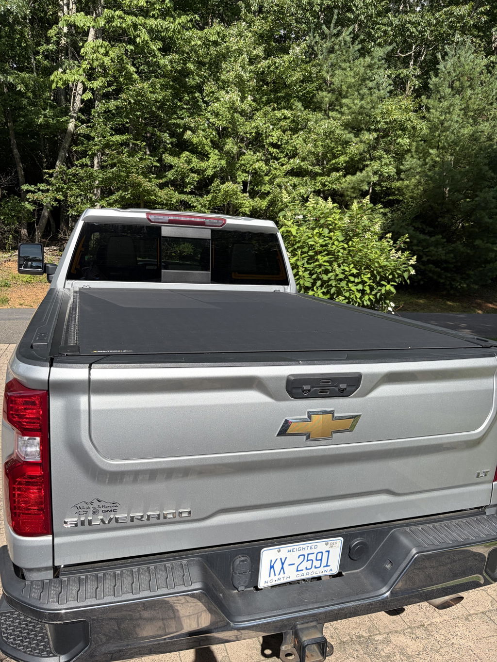 BAK Revolver X4s Hard Roll Up Tonneau Cover For 2020-2026 Chevrolet/GMC Silverado/Sierra 2500/3500 6'9" Bed - 80133