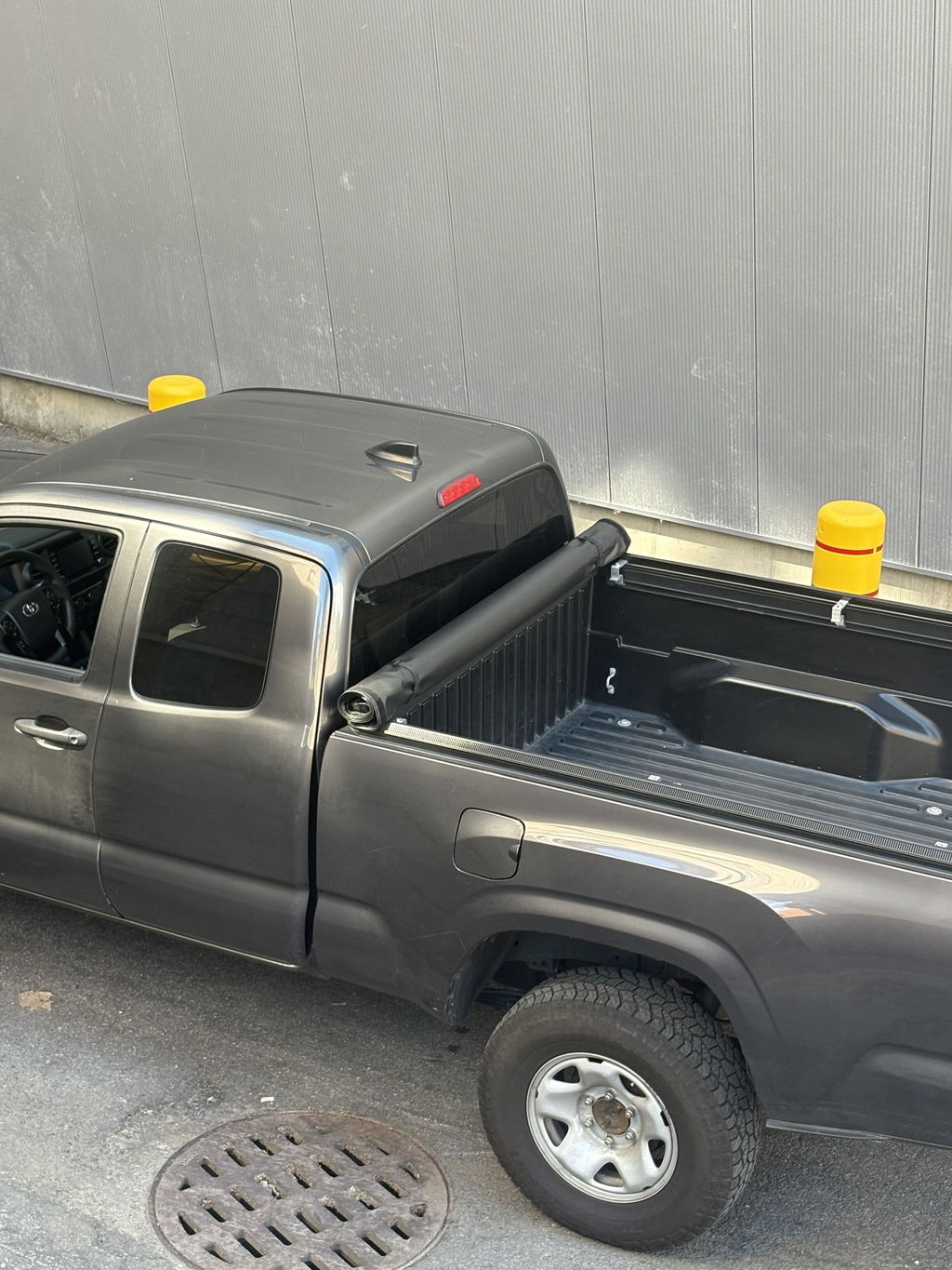 TruXedo TruXport Soft Roll-Up Tonneau Cover For 2016-2023 Toyota Tacoma 6'2" Bed - 257001