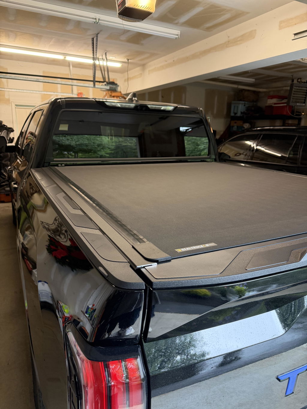 BAK Revolver X4s Hard Roll Up Tonneau Cover For 2022-2026 Toyota Tundra 5'7" Bed - 80440