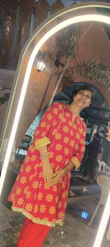 Upasna sharma review photo