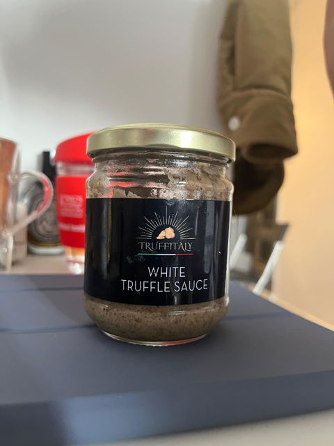 White truffle sauce