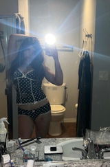 Rachel Adams review photo