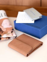 T. review photo