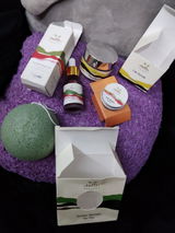 F.Q. review photo