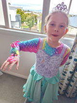 Lucinda review photo