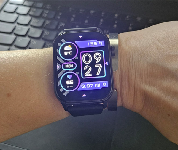 TUTT  Smartwatch for Men Women 1.95” AMOLED Screen | Flashlight BT Call Health and Fitness Tracking | K8