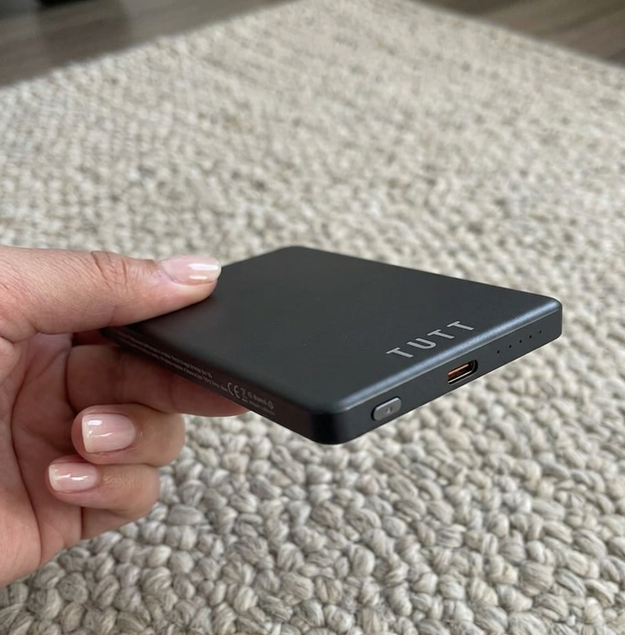 TUTT Power Bank 5000mAh Magnetic Wireless  PD20W Fast Charging | Ultra Slim I5
