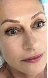 Aletta W. review photo