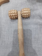 AJ review photo