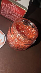 Zara Hanifa review photo