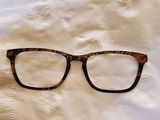 Elizabeth R. review photo