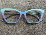 S.B. review photo