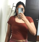 Nidhi Agarwal review photo