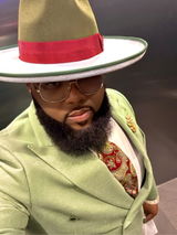 Devone (CEO of So Classic Gents XL) review photo