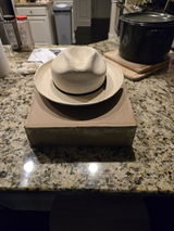 Derrick review photo