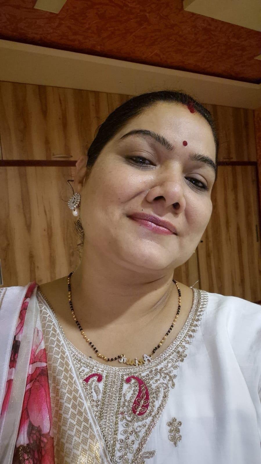 Sandhya Arjunsinh Solanki review photo