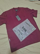 Leo review photo