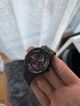 K review photo