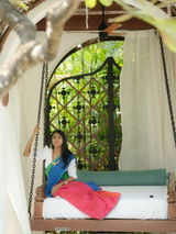 Deepa review photo