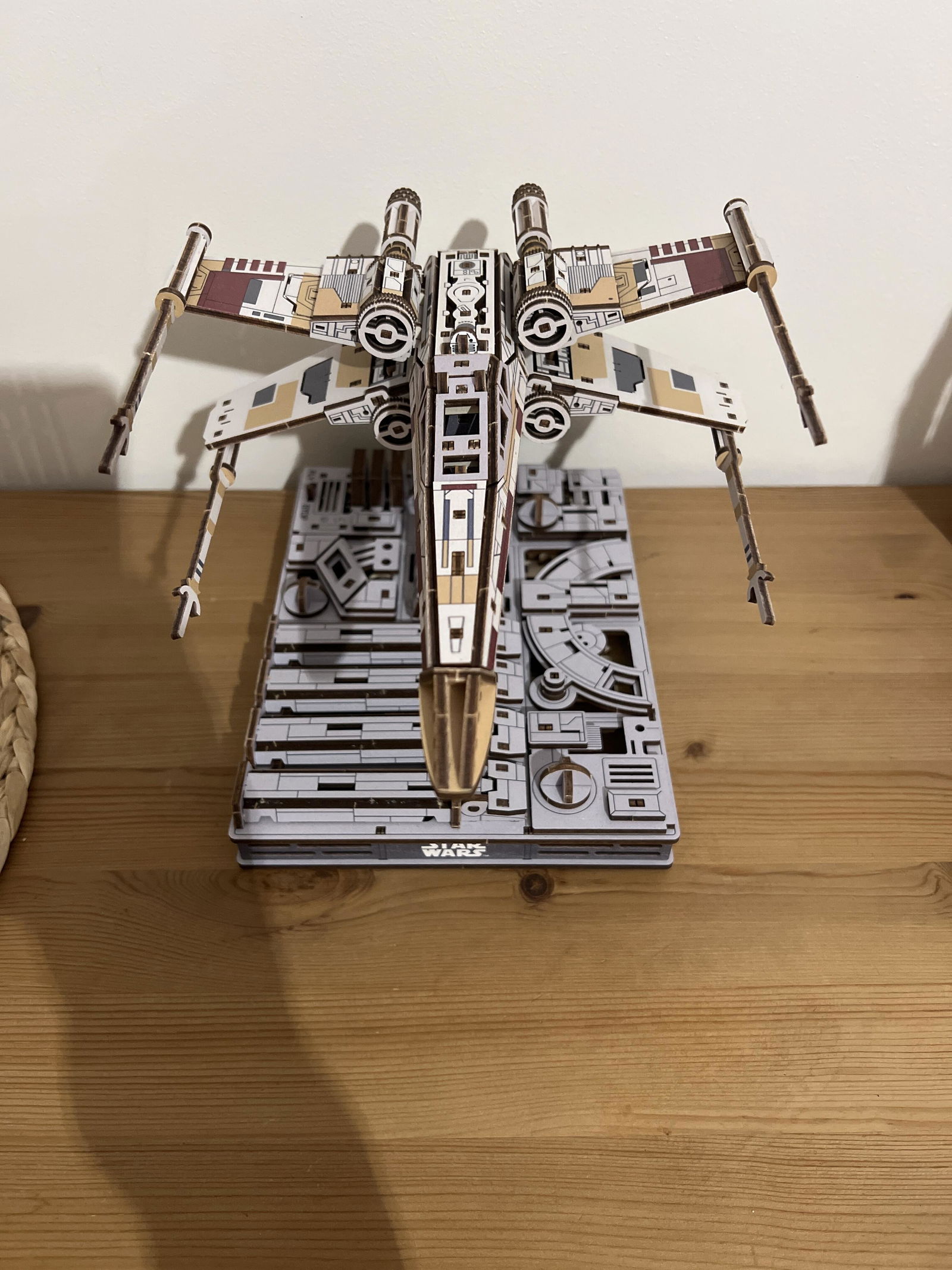 Luke Skywalker`s™ X-Wing Starfighter™ + TIE Fighter™