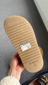 L.C. review photo