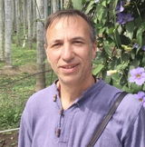 Neil Woolf review photo