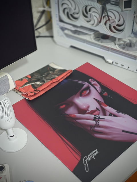 UluGames GlassPad Cam MousePad