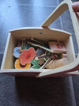 R. review photo
