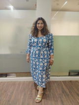 M.N. review photo
