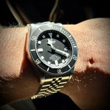 Calvin Farrar review photo
