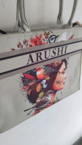 Arushi review photo
