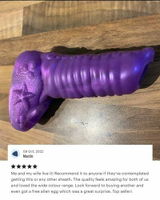 M. review photo