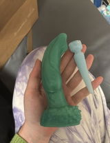 L. review photo