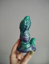E. review photo
