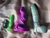 M. review photo