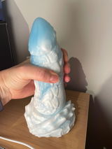 L. review photo