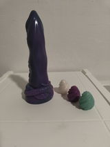 V.S. review photo