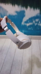 Felipe review photo