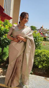 Charu garg review photo