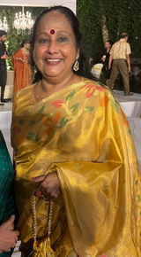 Salma Haridas review photo
