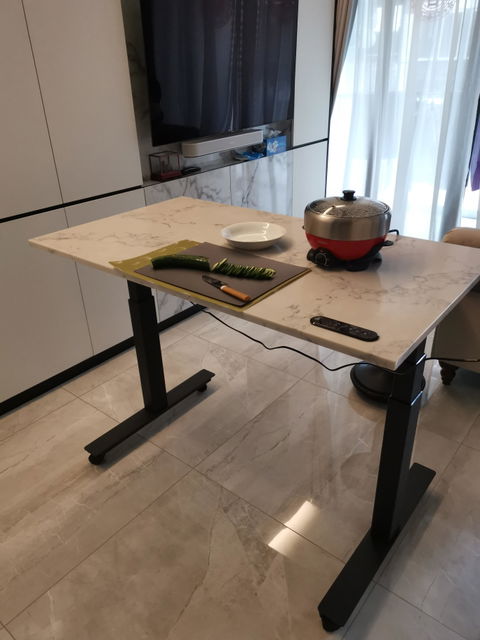 UNIQ Standing Desk (Custom)